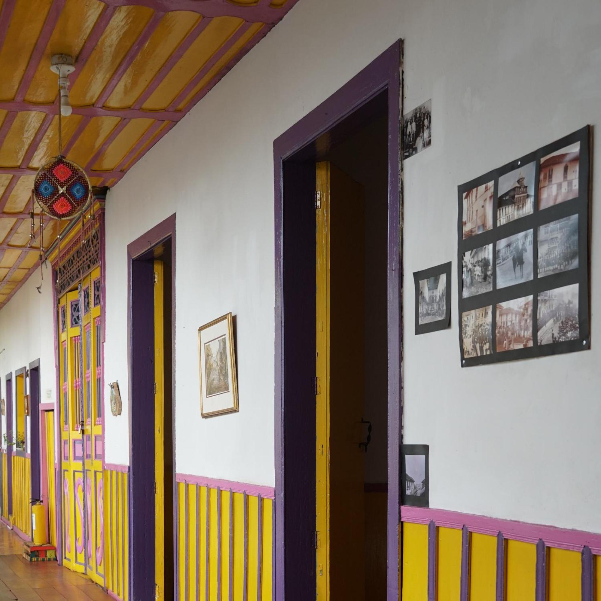 Hostal Bremen Jq Filandia Ngoại thất bức ảnh