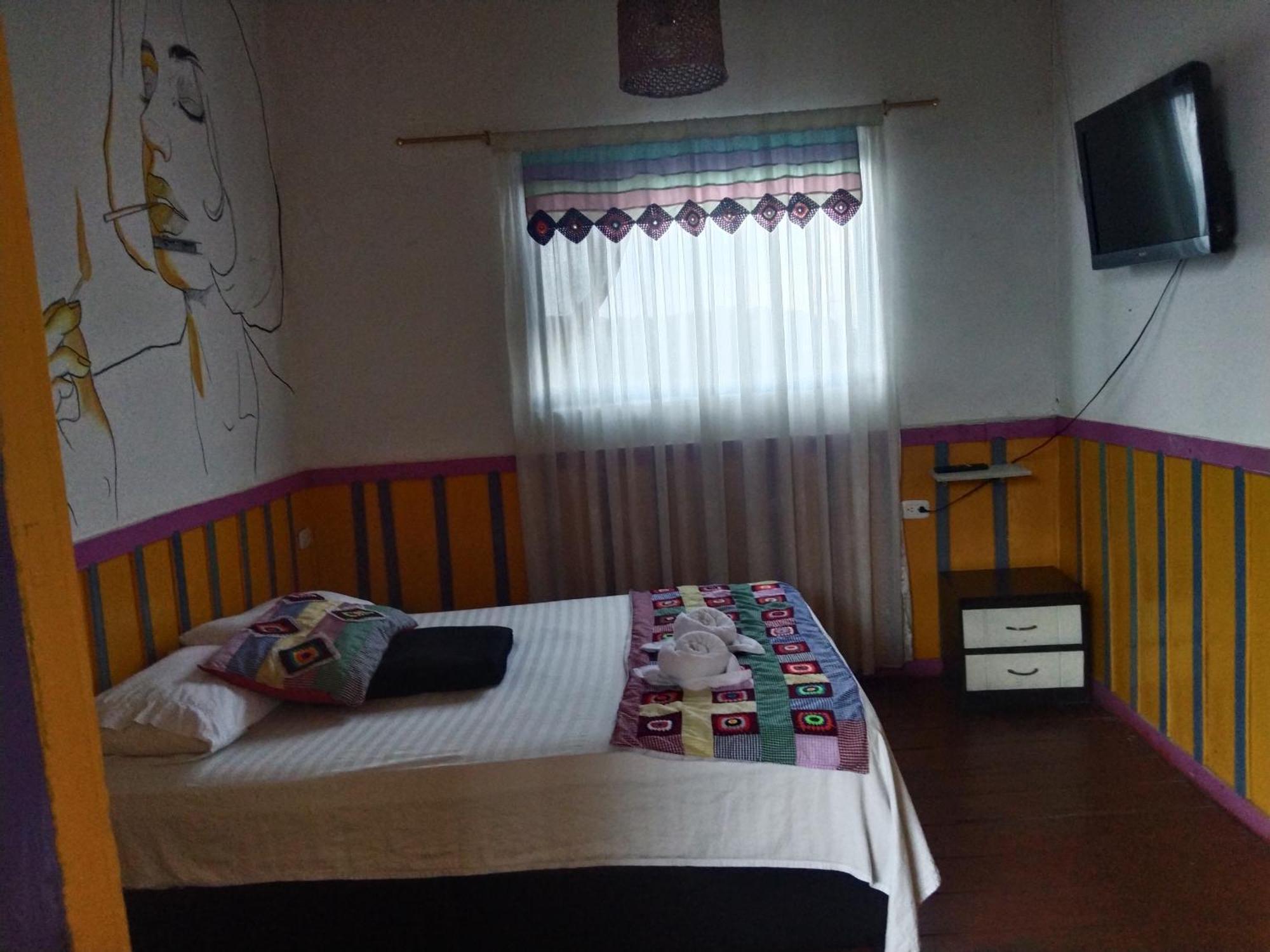 Hostal Bremen Jq Filandia Ngoại thất bức ảnh